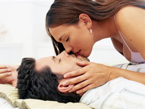 Use These Kissing Types To Show Love